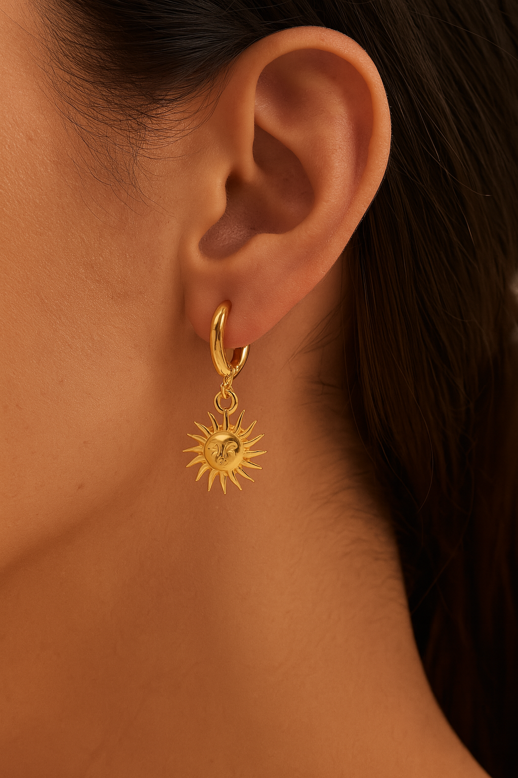 **Camila's Chic Earrings**  
Elevate your style with Camila's stunning earrings, perfect for any occasion!