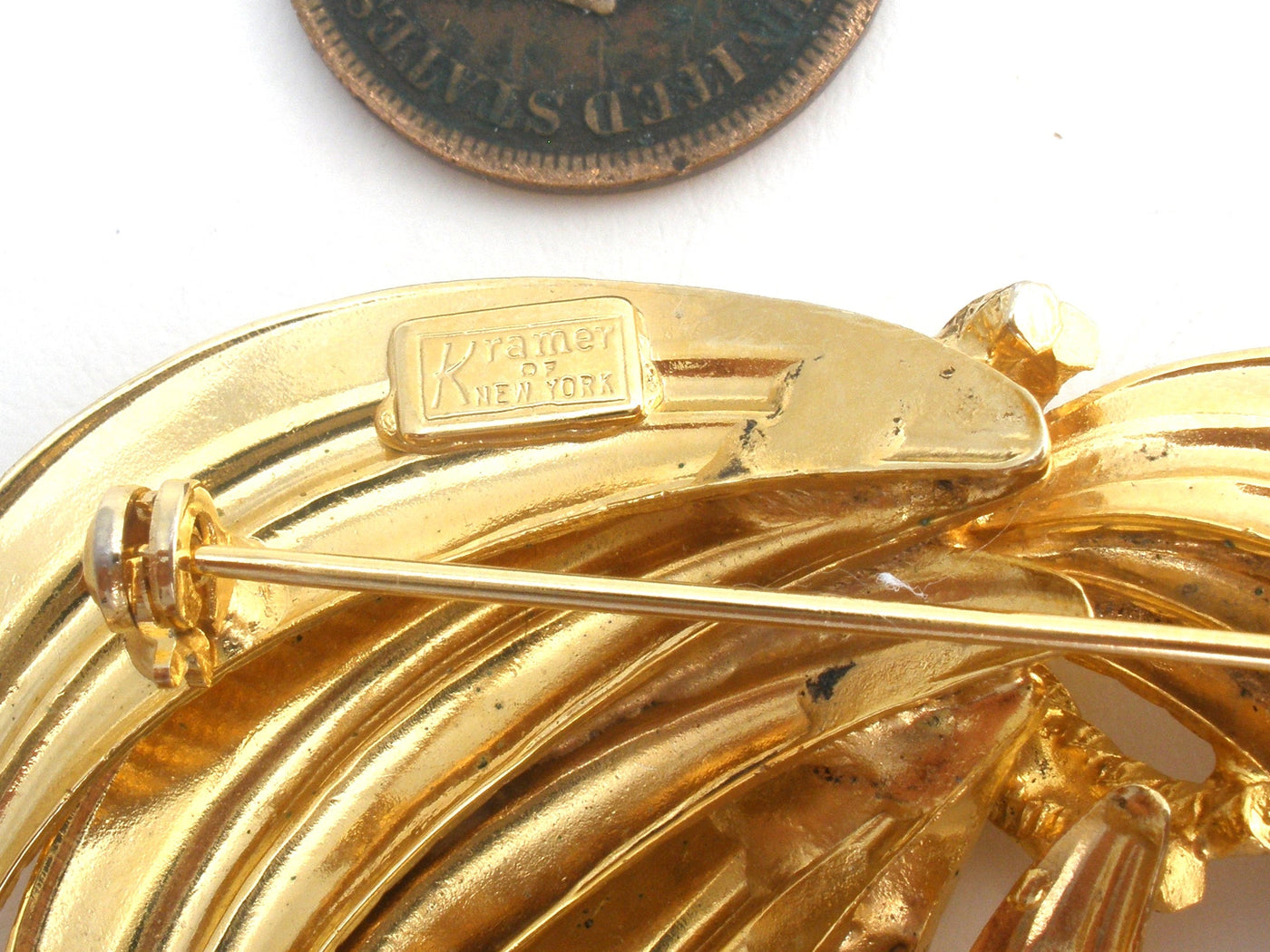 Καρφίτσα καρφίτσας Kramer Gold Tone Vintage