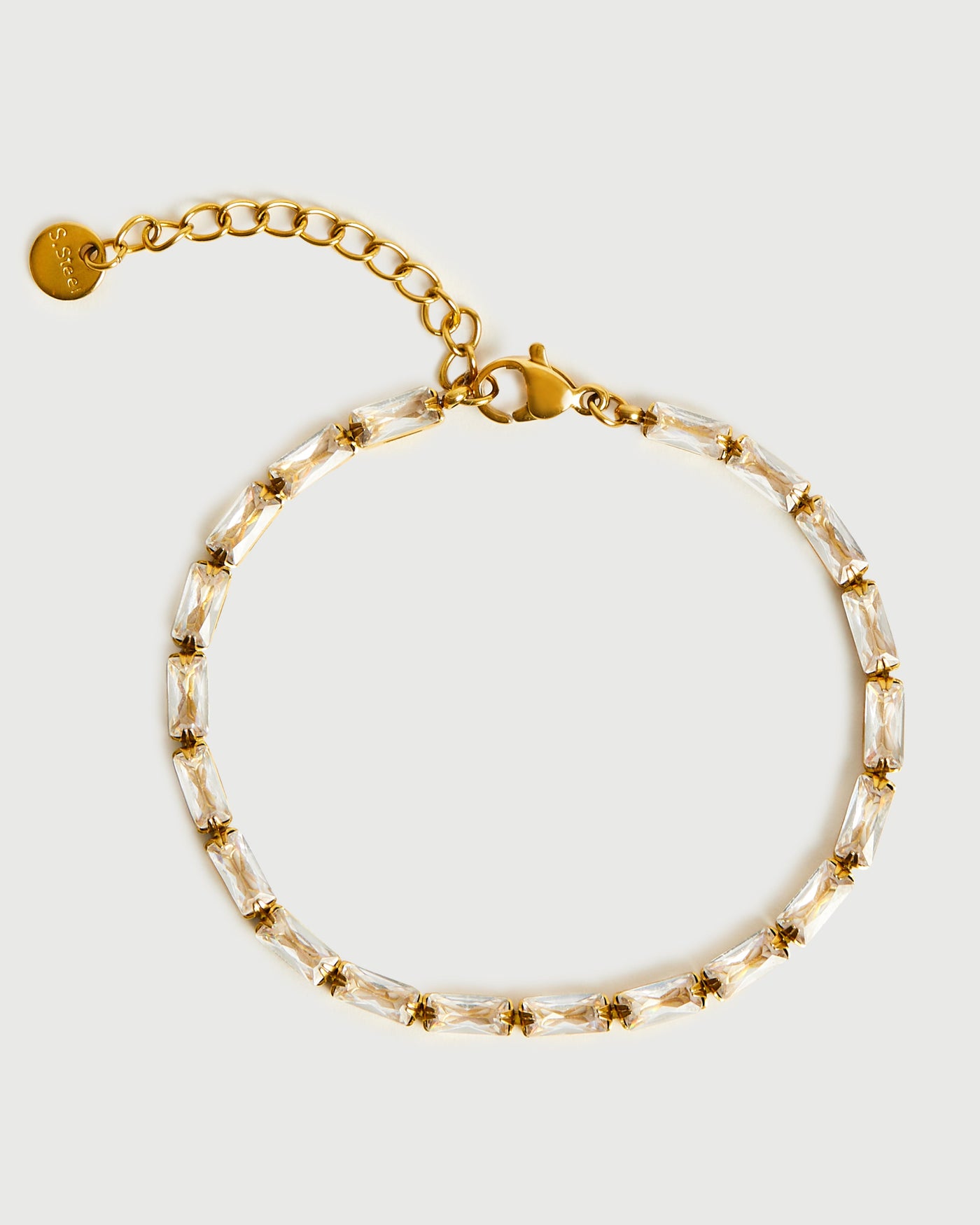 **"Lorraine's Elegant Bracelet"**  
Discover the timeless charm of Lorraine's Elegant Bracelet, perfect for adding a touch of sophistication to any outfit.