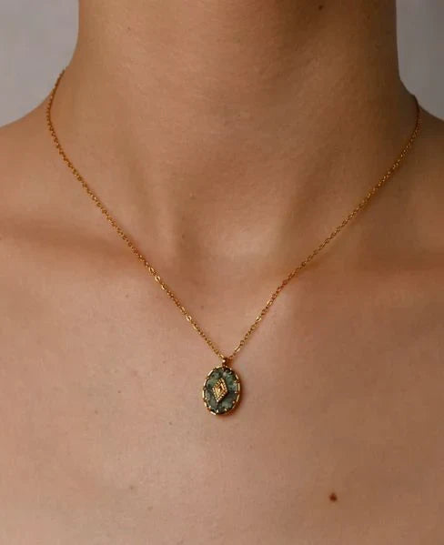 **Emera Necklace by Mia**  
A stunning piece that adds a touch of elegance to any outfit.

**Emera Charm by Zoe**  
Delicate and chic, perfect for everyday wear or special occasions.

**Emera Pendant by Ava**  
A timeless accessory that symbolizes beauty