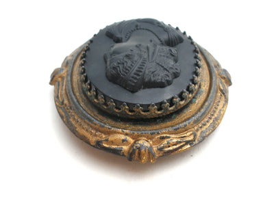 Vintage μαύρη καρφίτσα από ορείχαλκο Cameo