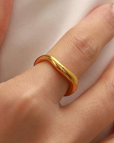 **"Yael's Elegant Ring"**  
Discover the timeless beauty of Yael's Elegant Ring, a stunning piece that adds a touch of sophistication to any outfit. 

---

**"Ella's Dazzling Ring"**  
Elevate your style with Ella's Dazzling Ring, featuring brilliant gems